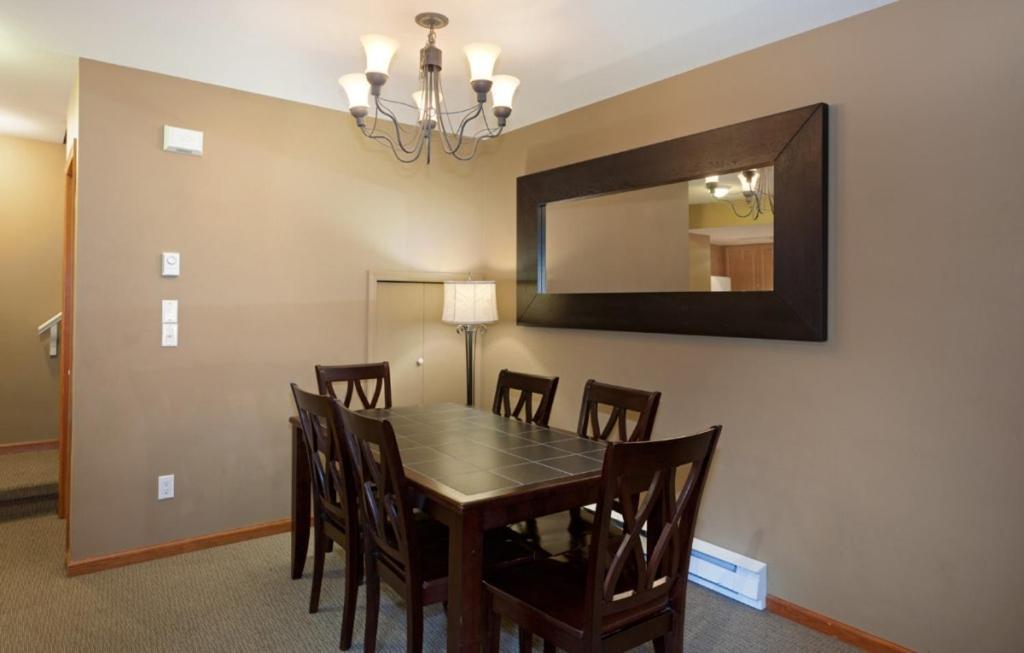 Lagoons At Stoney Creek Appartement